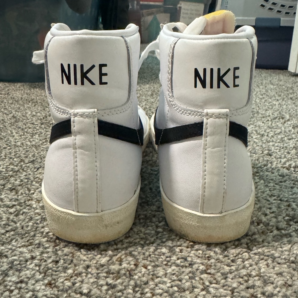 Nike High Top Blazers - Picture 3 of 5